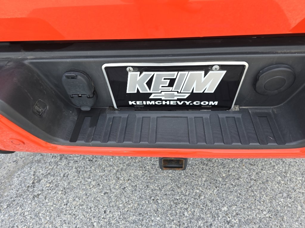 Used 2019 Chevrolet Colorado Z71 AWD/4WD image 12