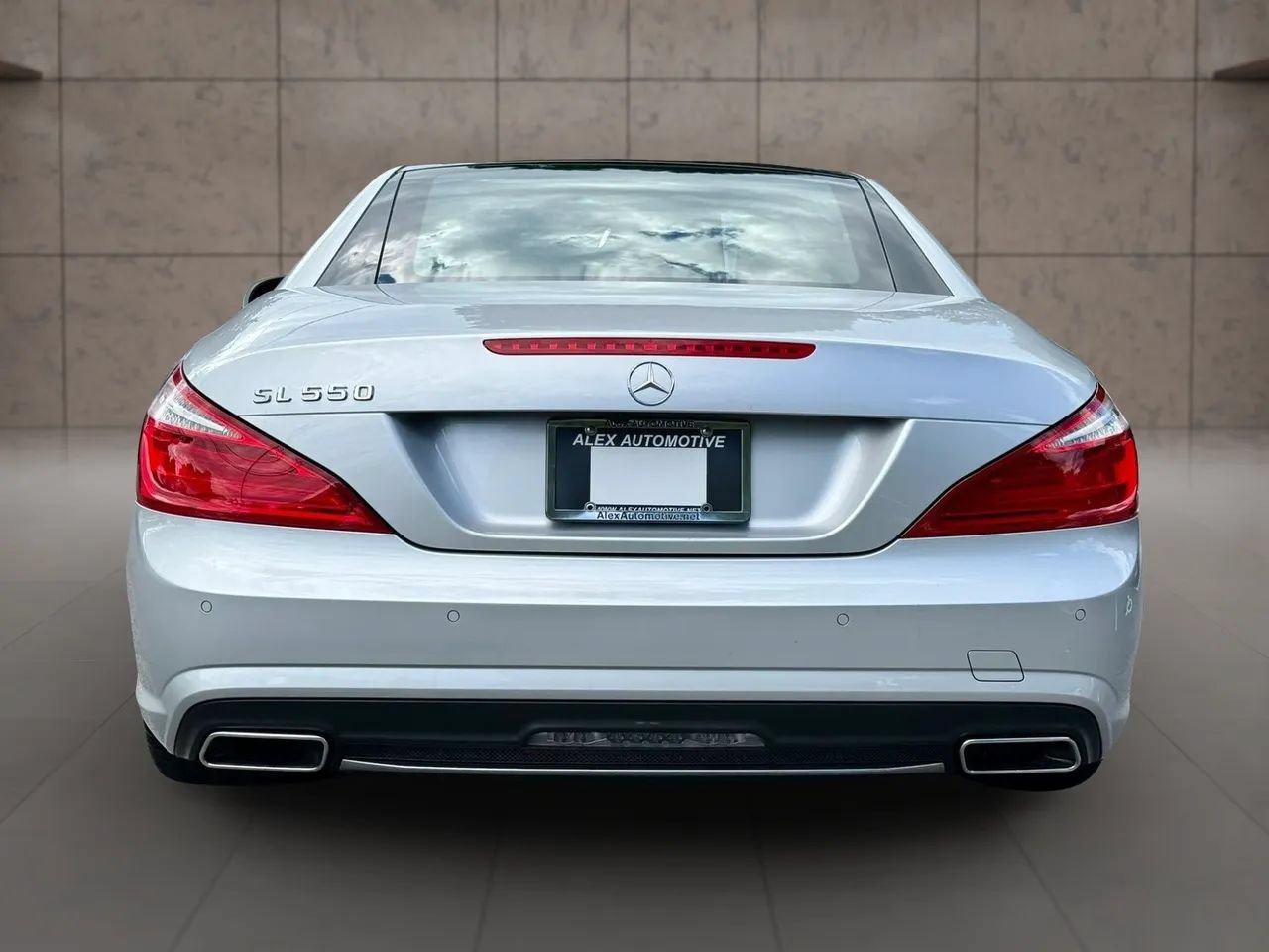 Used 2013 Mercedes-Benz SL 550 w/ Premium Pkg image 8