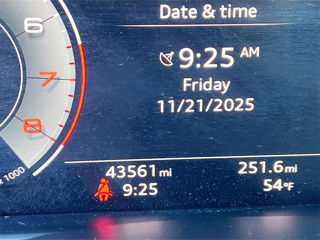 Used 2024 Audi A6 Premium Plus image 12