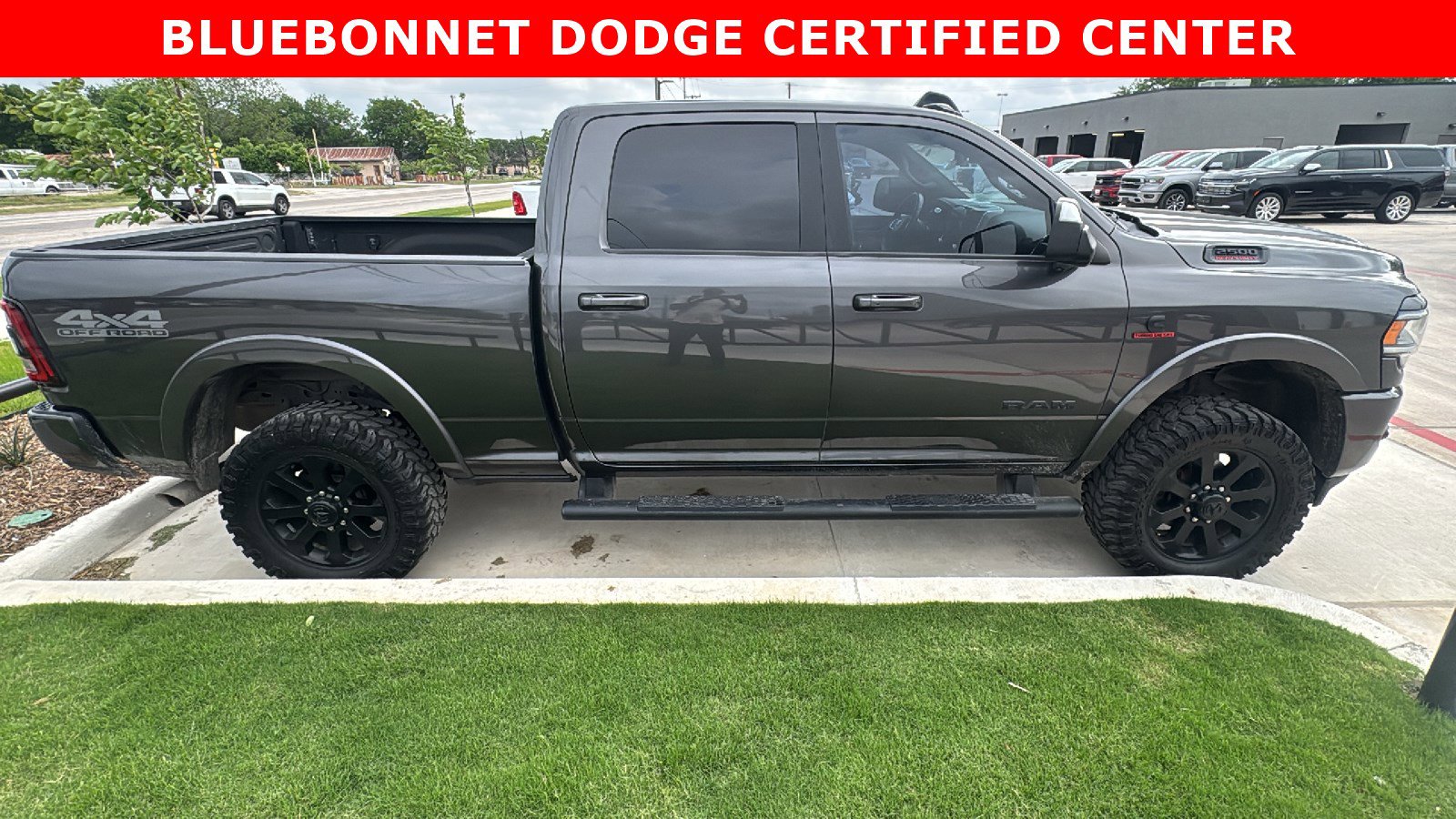 Used 2022 RAM 2500 Laramie w/ Night Edition image 4