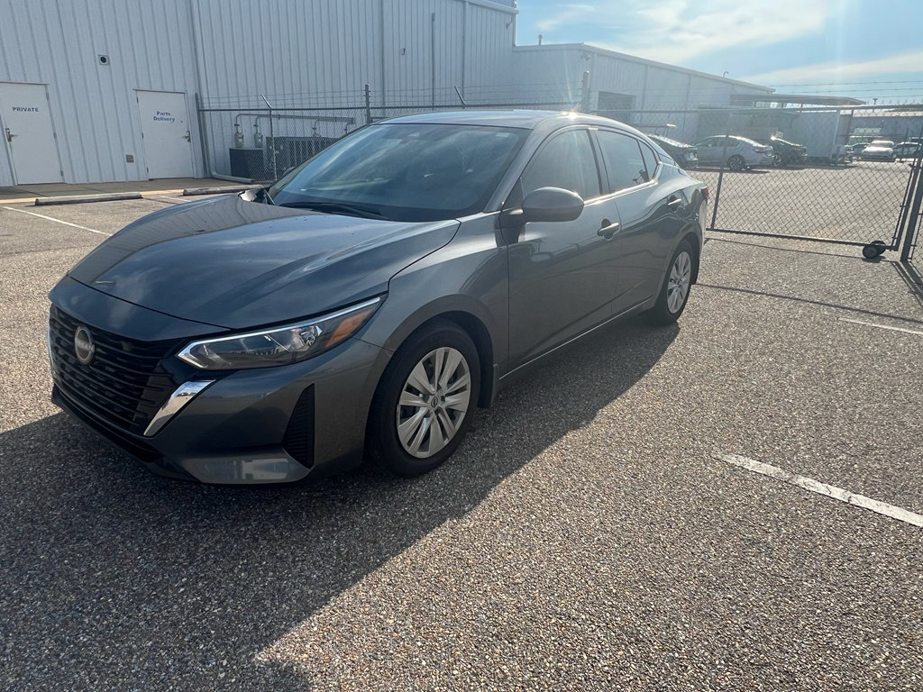 Used 2025 Nissan Sentra S FWD image 5