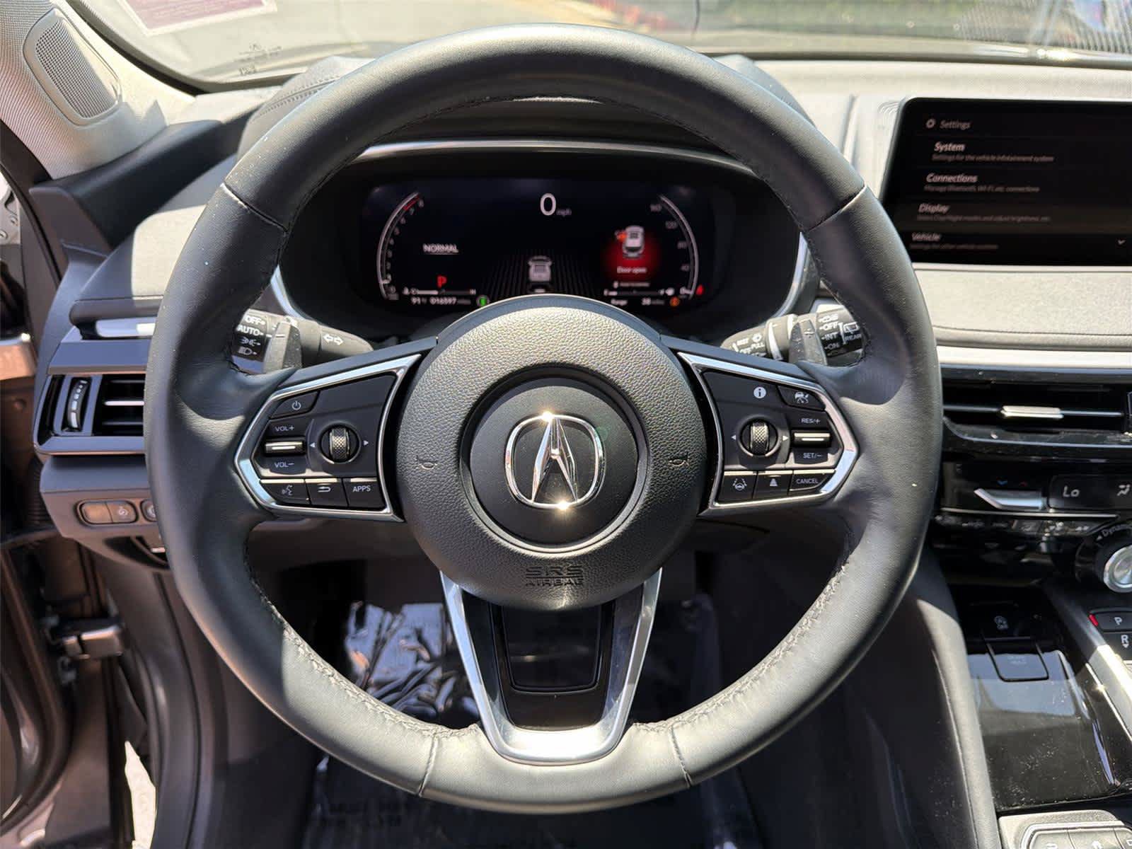 Used 2024 Acura MDX w/ Technology Package FWD image 16