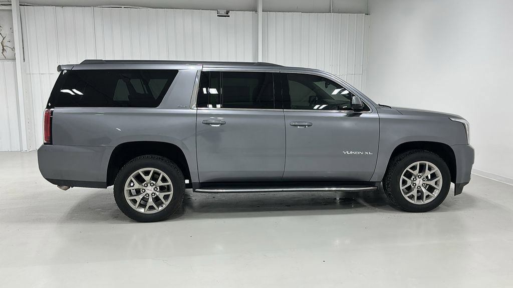 Used 2020 GMC Yukon XL SLE w/ SLE Value Package AWD/4WD image 6