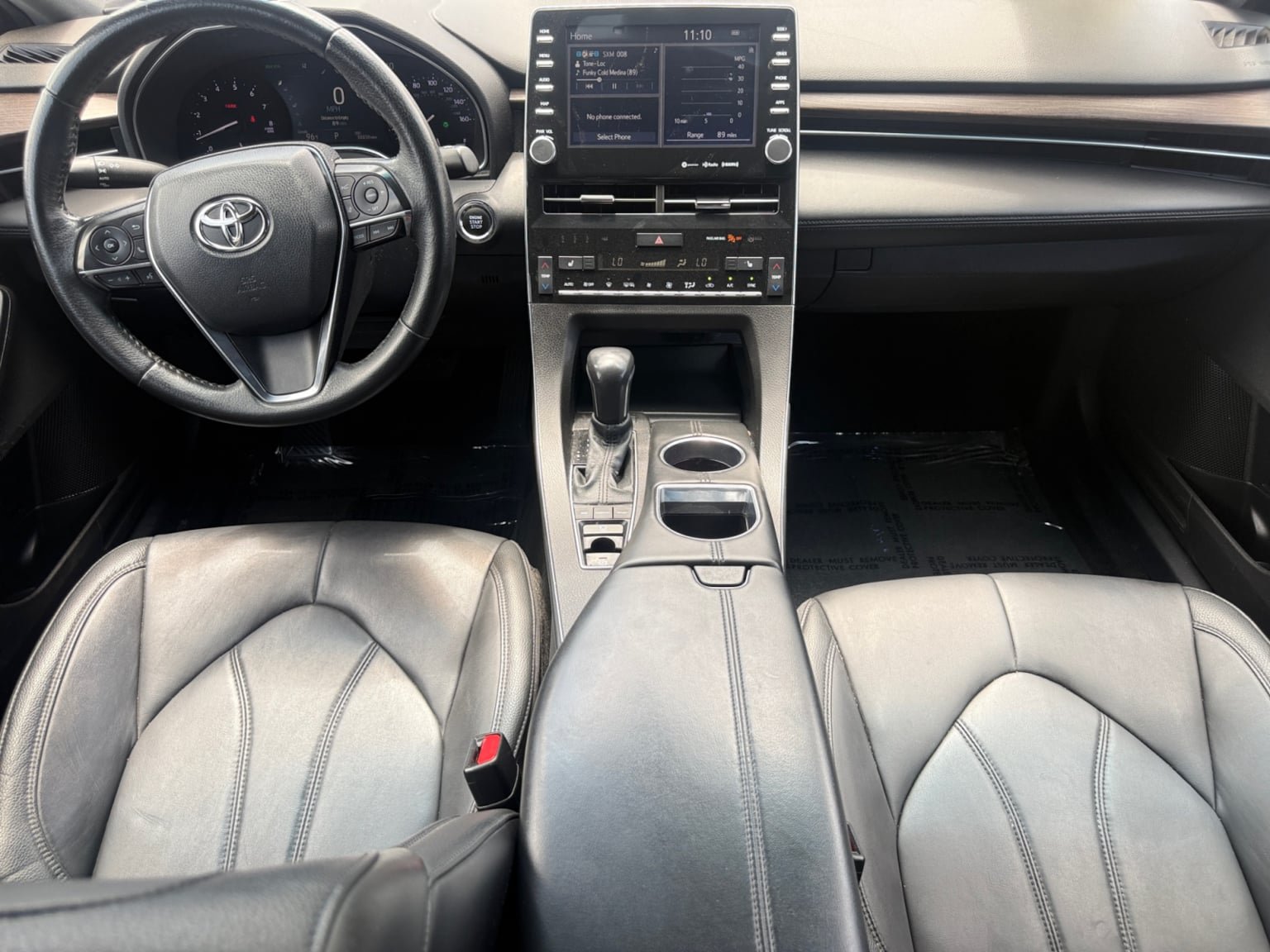 Used 2022 Toyota Avalon XLE FWD image 12