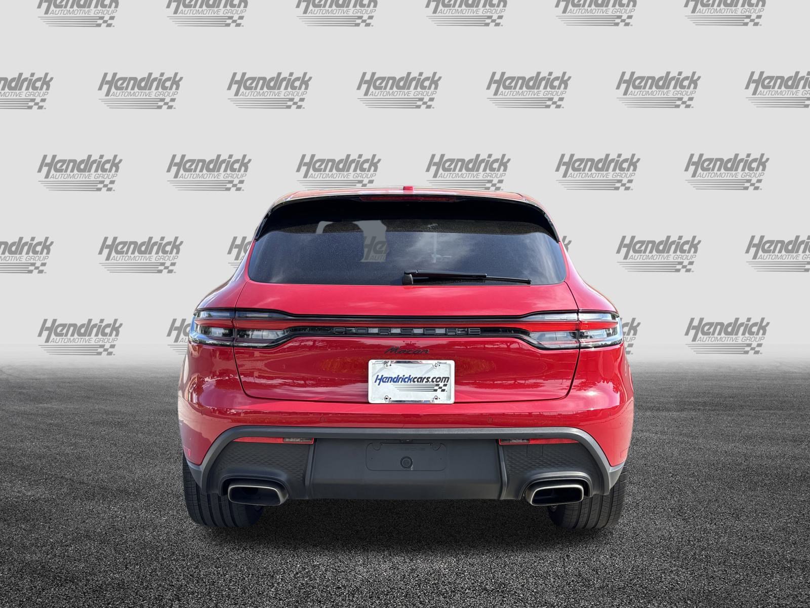 Used 2024 Porsche Macan image 9