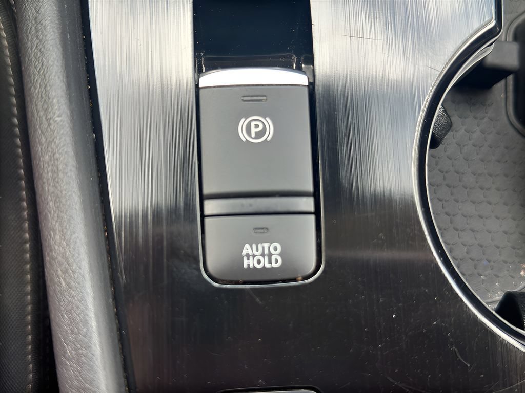 Used 2023 Nissan Rogue SV FWD image 27