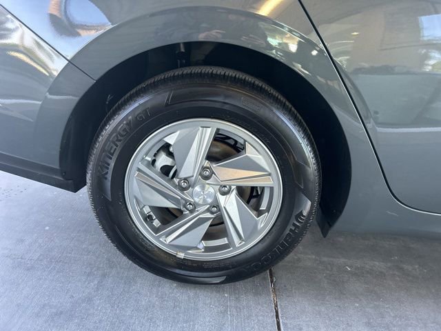 Certified 2026 Hyundai Elantra SE image 36