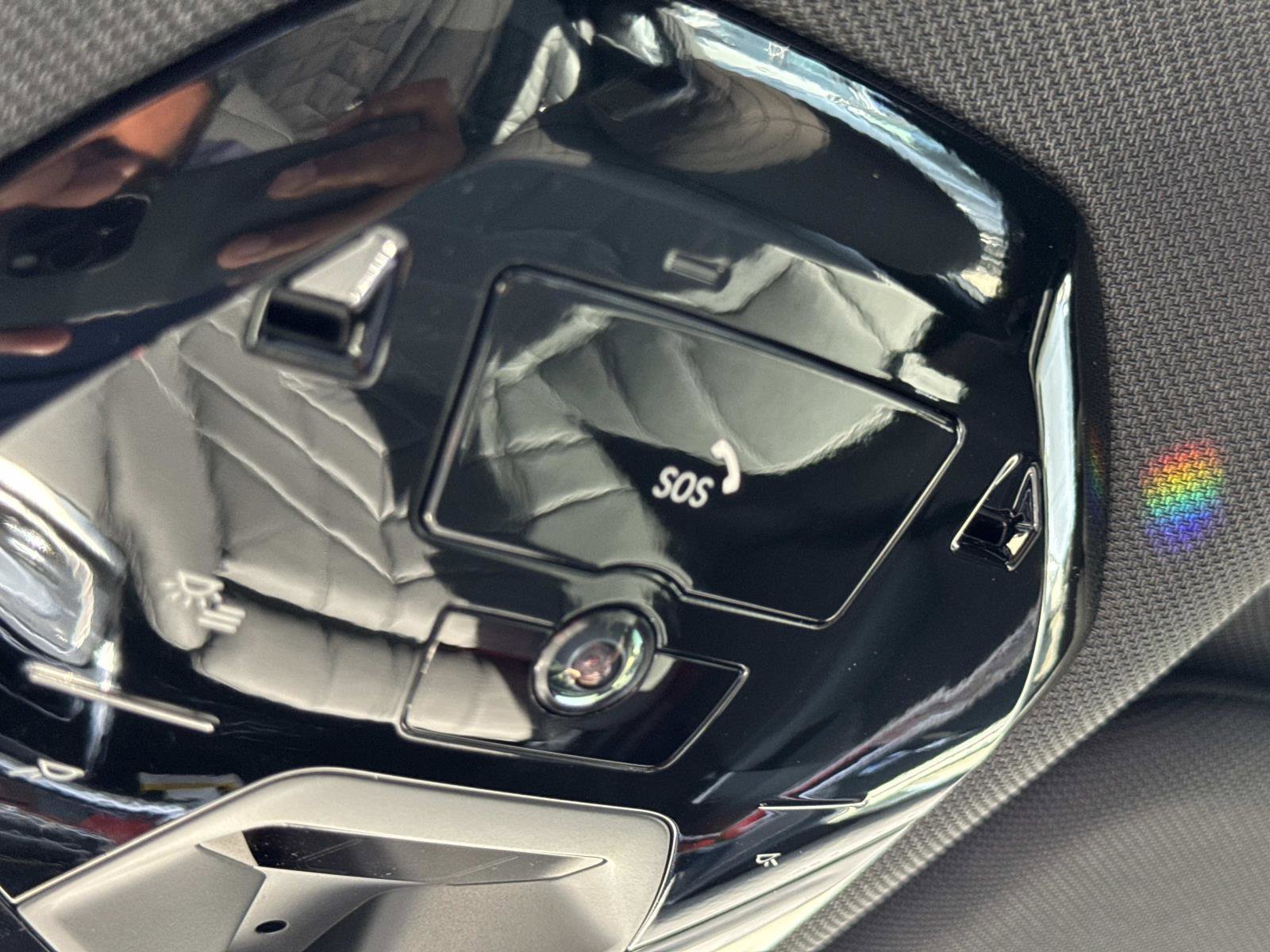 New 2025 BMW 740i w/ Executive Package image 23