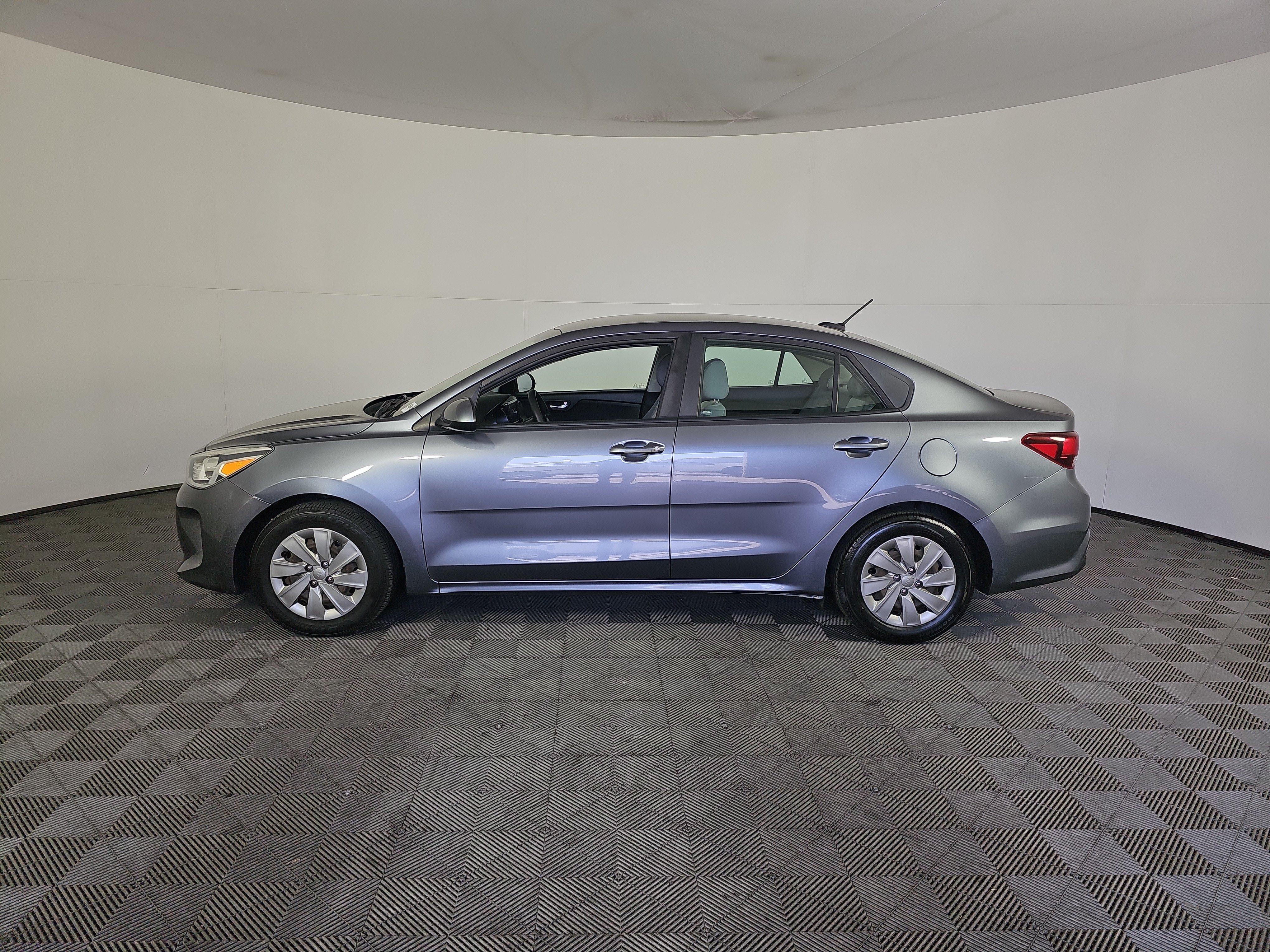 Used 2019 Kia Rio S w/ Technology Package FWD image 7