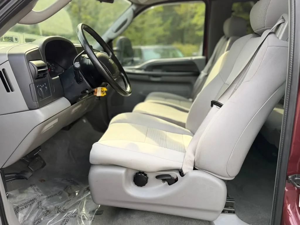 Used 2006 Ford F250 XLT AWD/4WD image 11