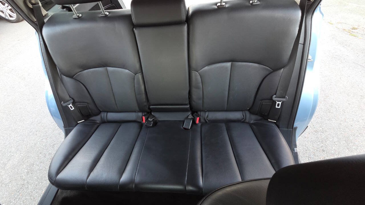 Used 2011 Subaru Outback 2.5i Limited AWD/4WD image 28