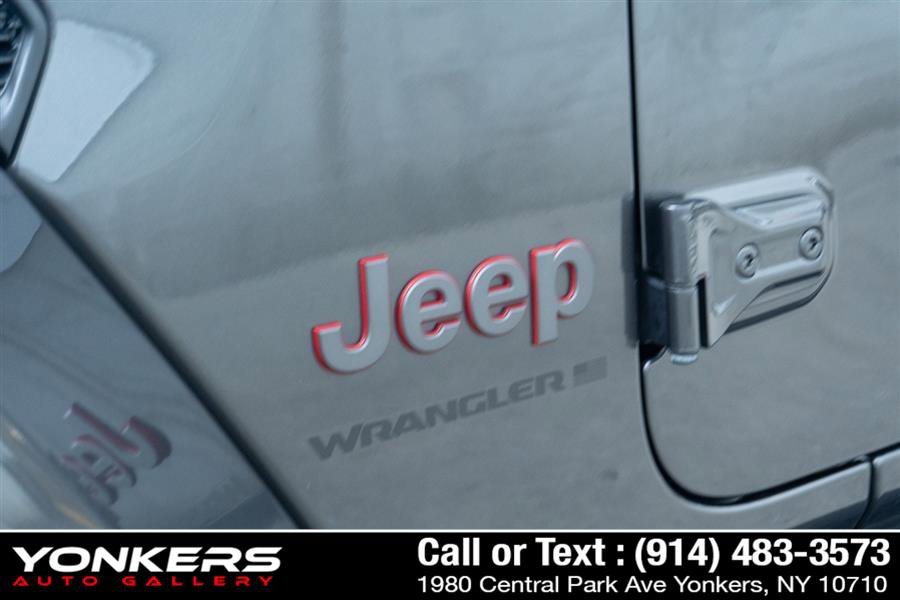 Used 2023 Jeep Wrangler Unlimited Rubicon w/ Safety Group AWD/4WD image 22