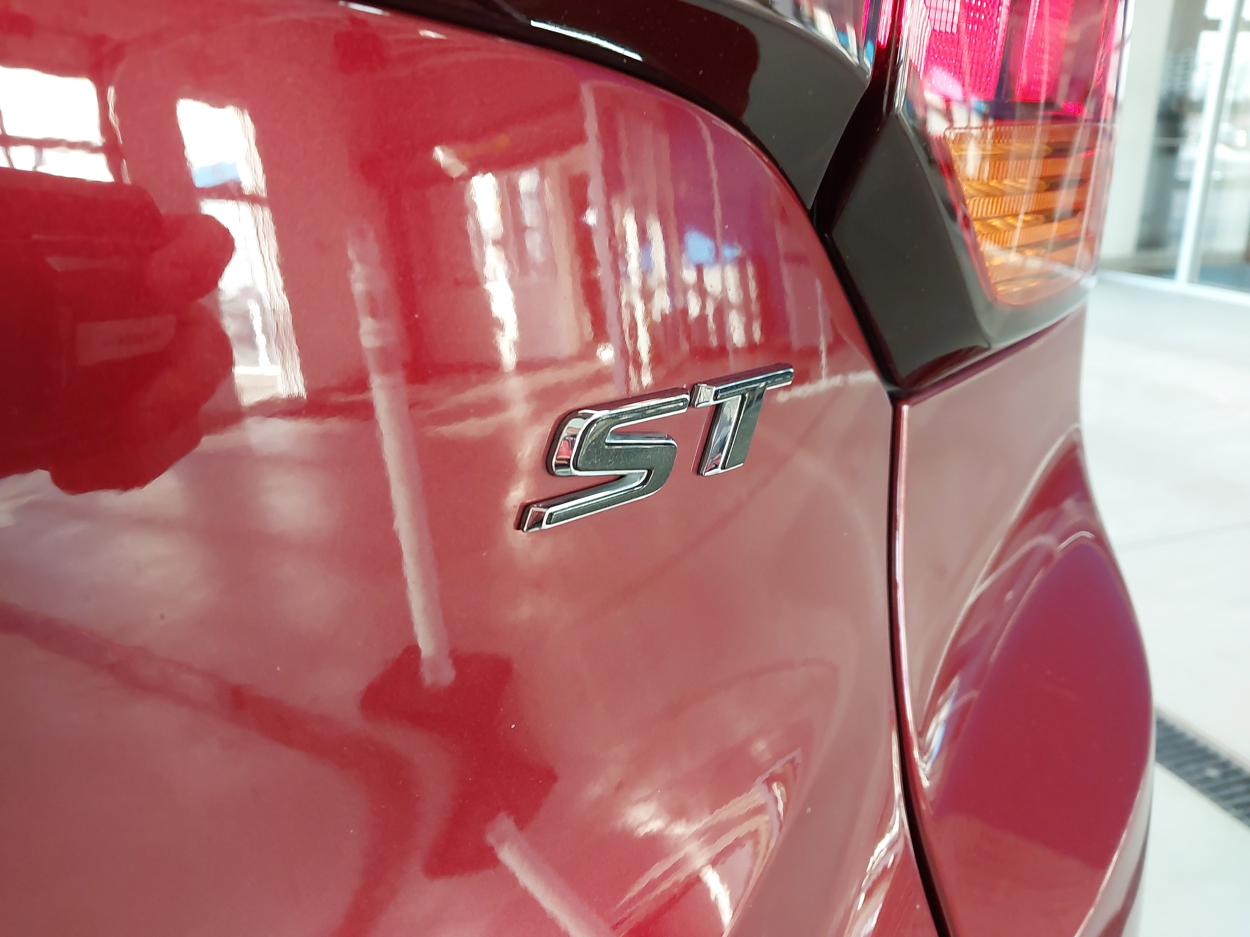 Used 2023 Buick Encore GX Select w/ Sport Touring Package image 33