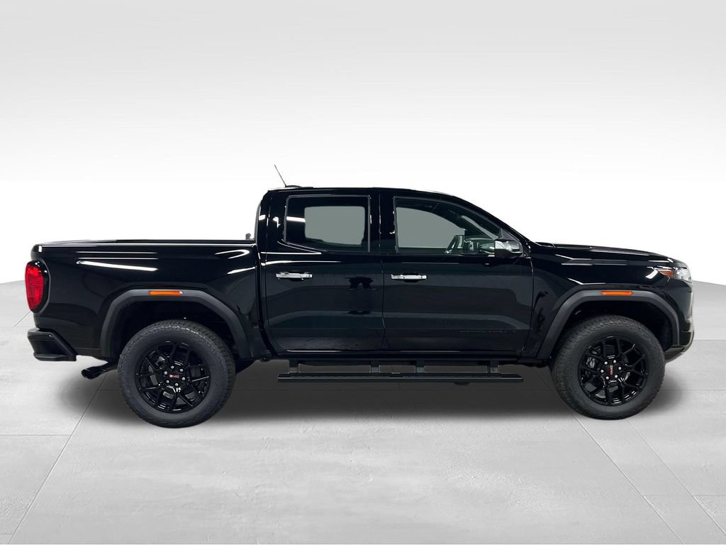 New 2026 GMC Canyon Denali w/ LPO, Denali Black Edition AWD/4WD video 2