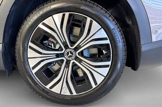 New 2026 Mercedes-Benz EQE 320 4MATIC SUV image 28
