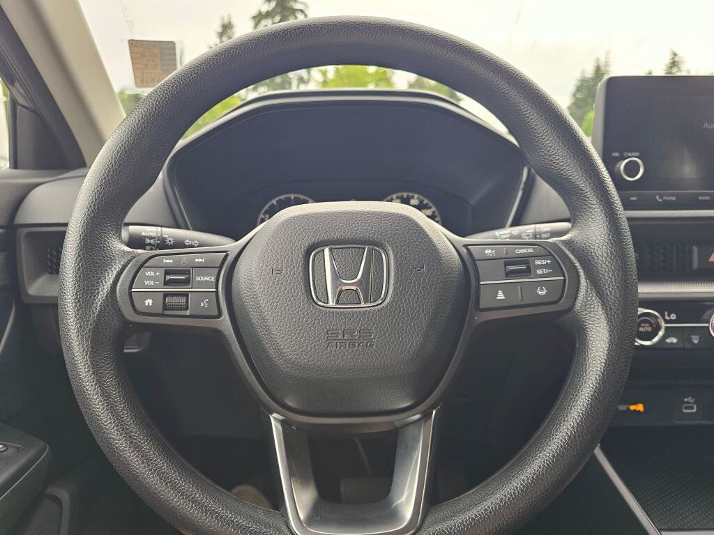 Used 2023 Honda CR-V LX image 25