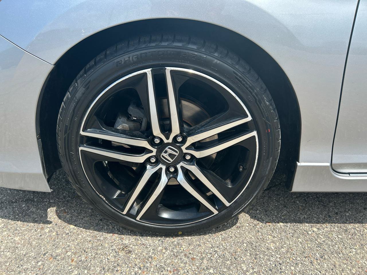 Used 2016 Honda Accord Touring image 34