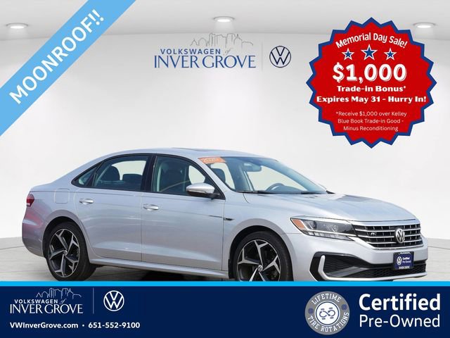 Used 2020 Volkswagen Passat 2.0T R-Line FWD image 1