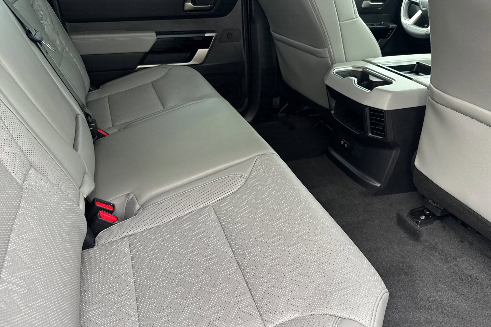 Certified 2025 Toyota Tundra Limited image 13