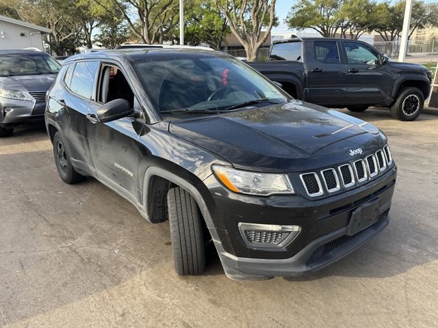 Used 2020 Jeep Compass Sport image 3