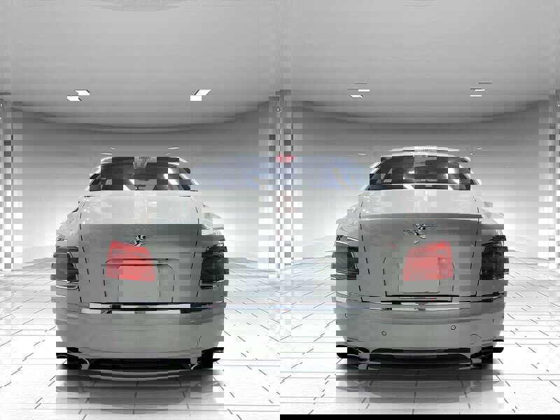 Used 2016 Bentley Flying Spur V8 image 17