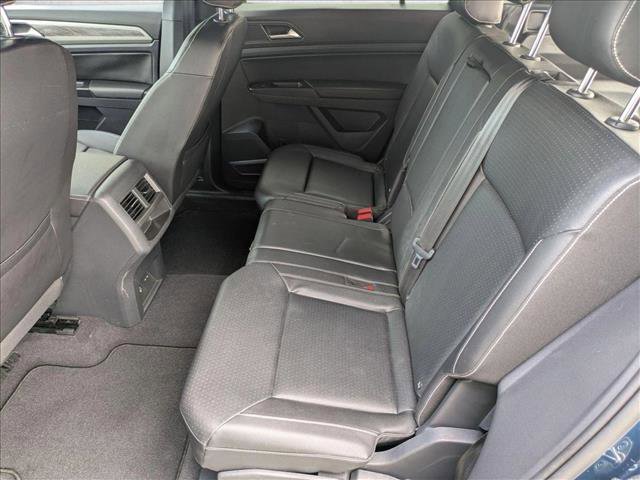 Used 2020 Volkswagen Atlas Cross Sport SE w/ Towing Package FWD image 18