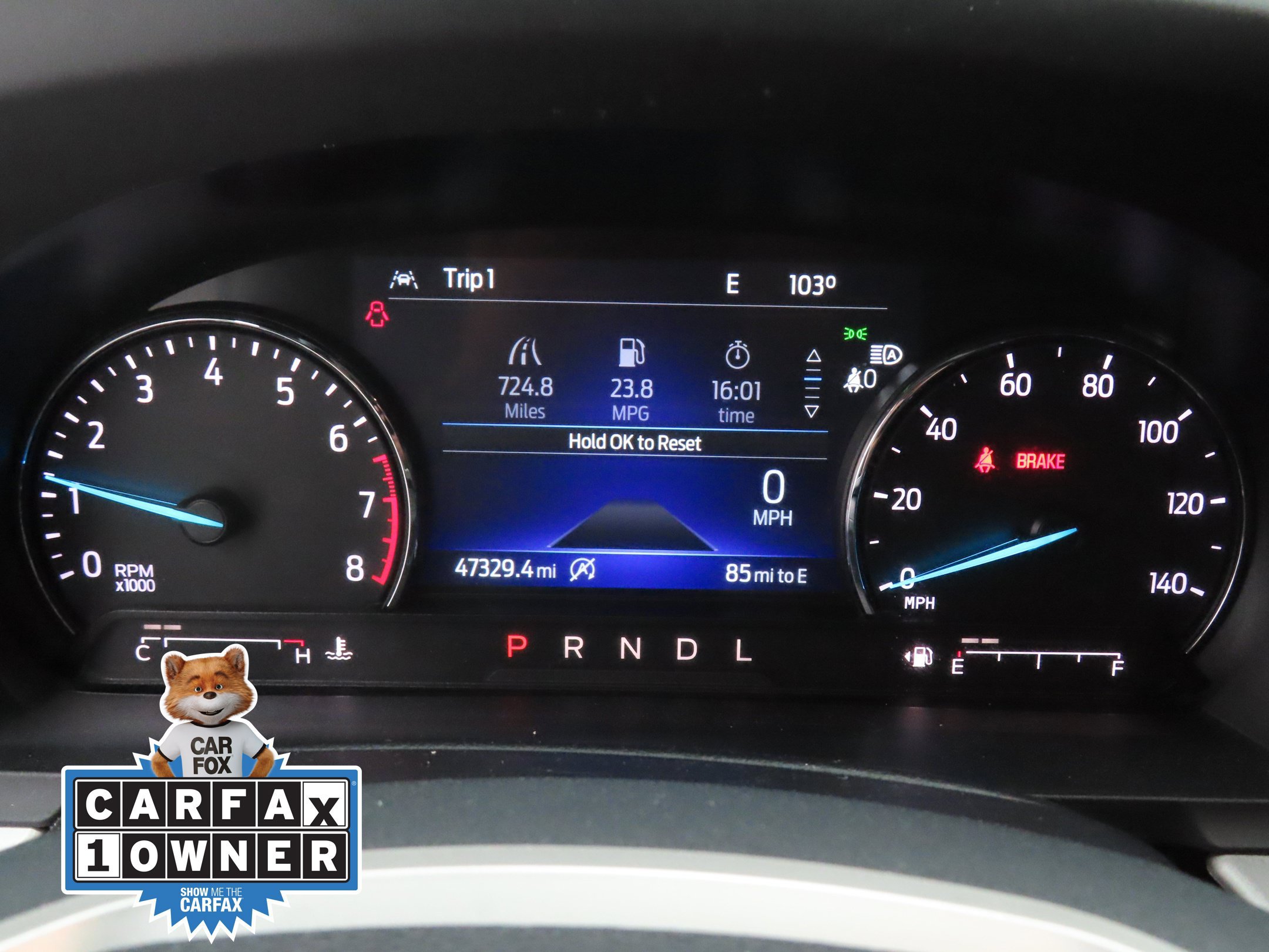 Used 2024 Ford Explorer XLT RWD image 12
