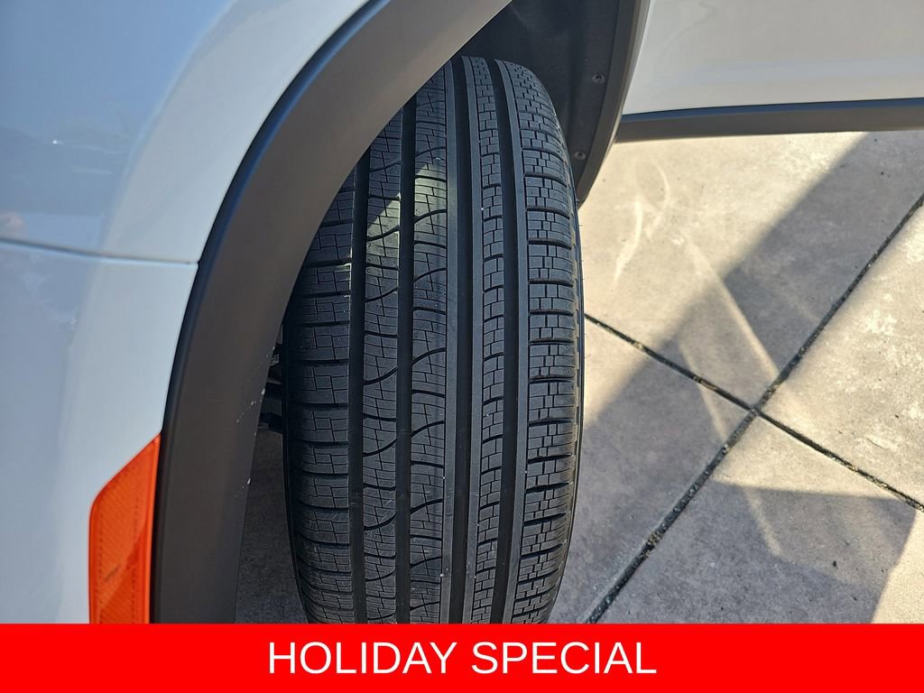 New 2025 Jeep Grand Cherokee Limited w/ Trailer Tow Package image 36