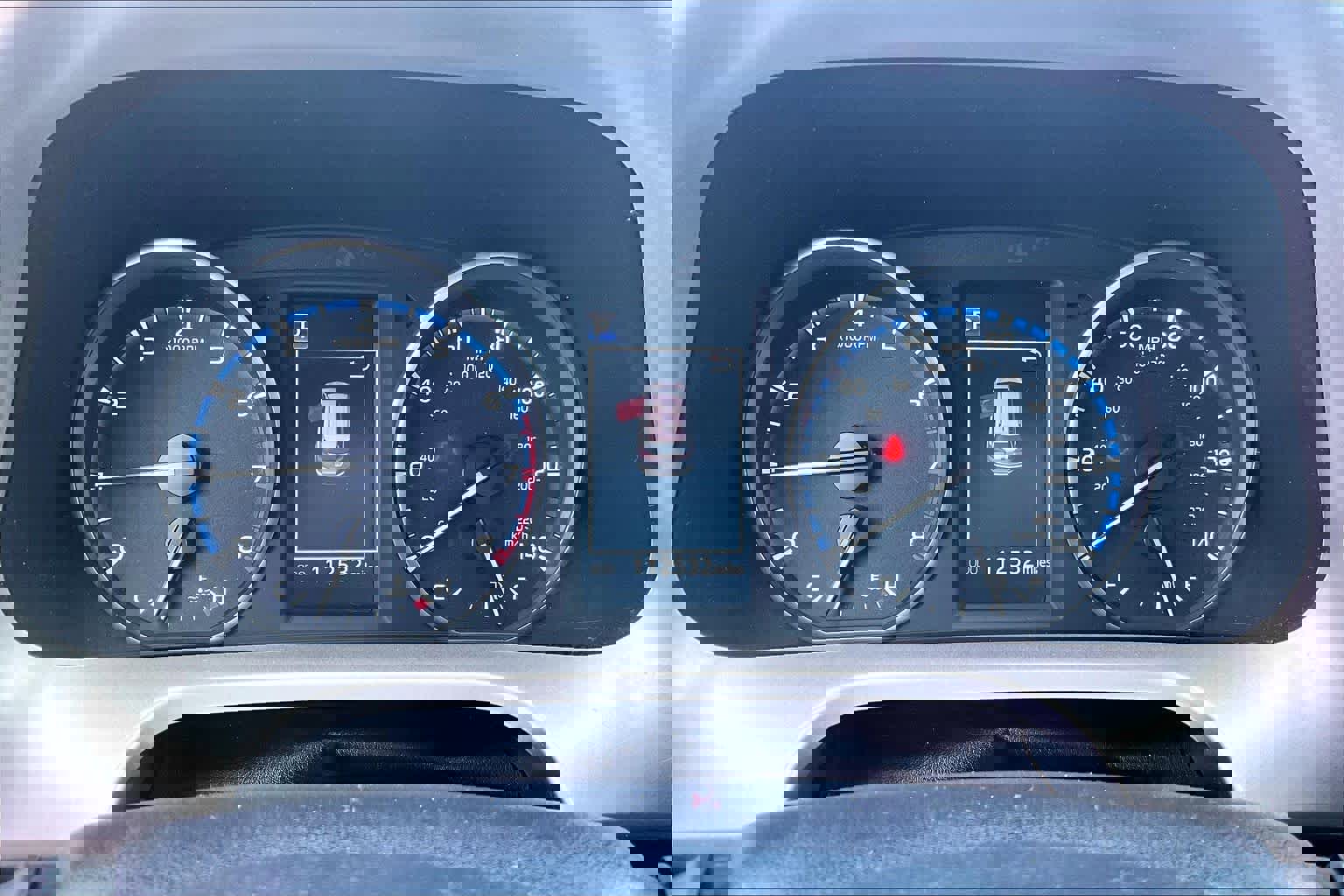 Used 2018 Toyota RAV4 LE w/ All Weather Liner Package image 24