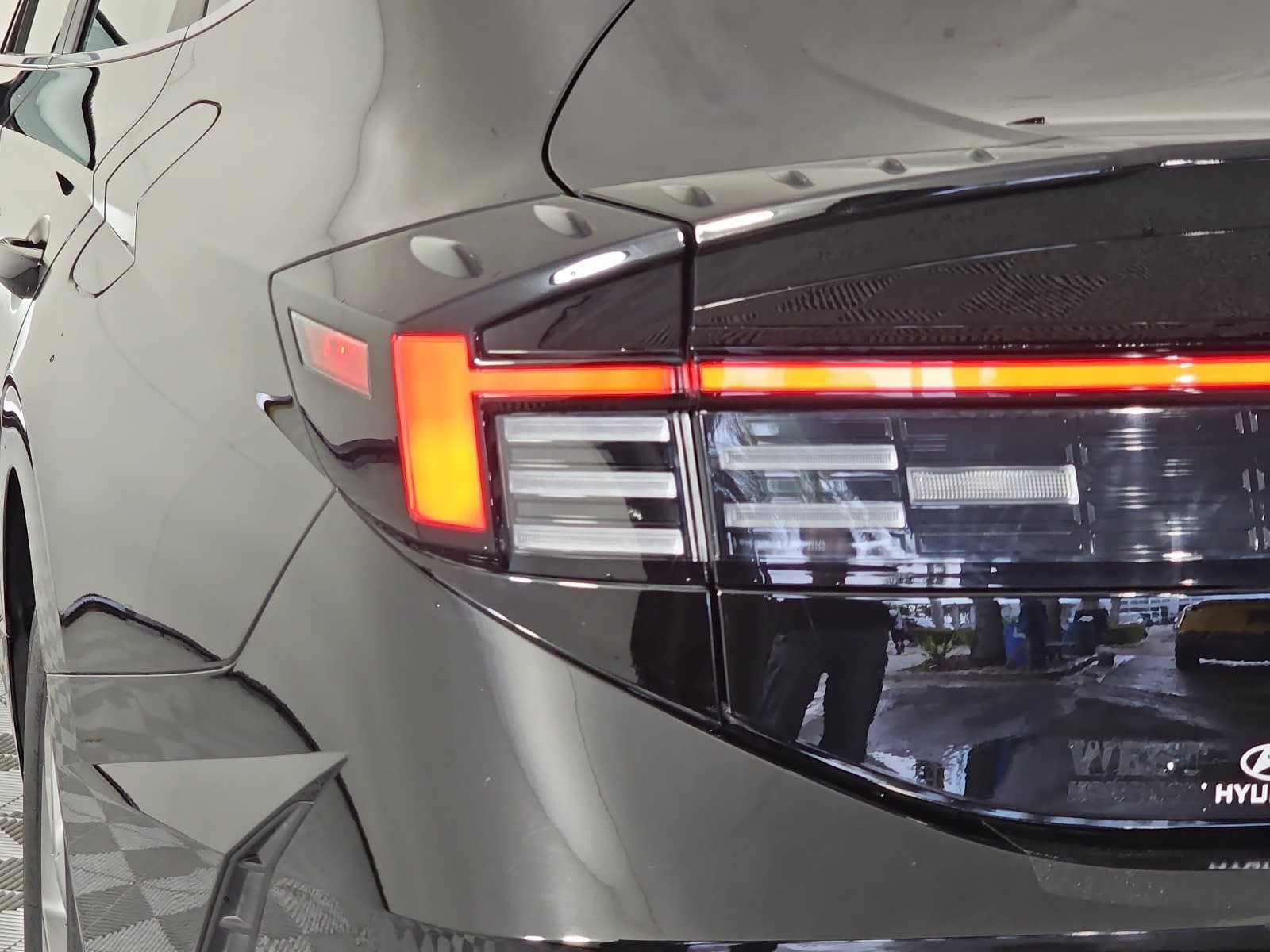 Used 2025 Hyundai Sonata SE FWD image 30