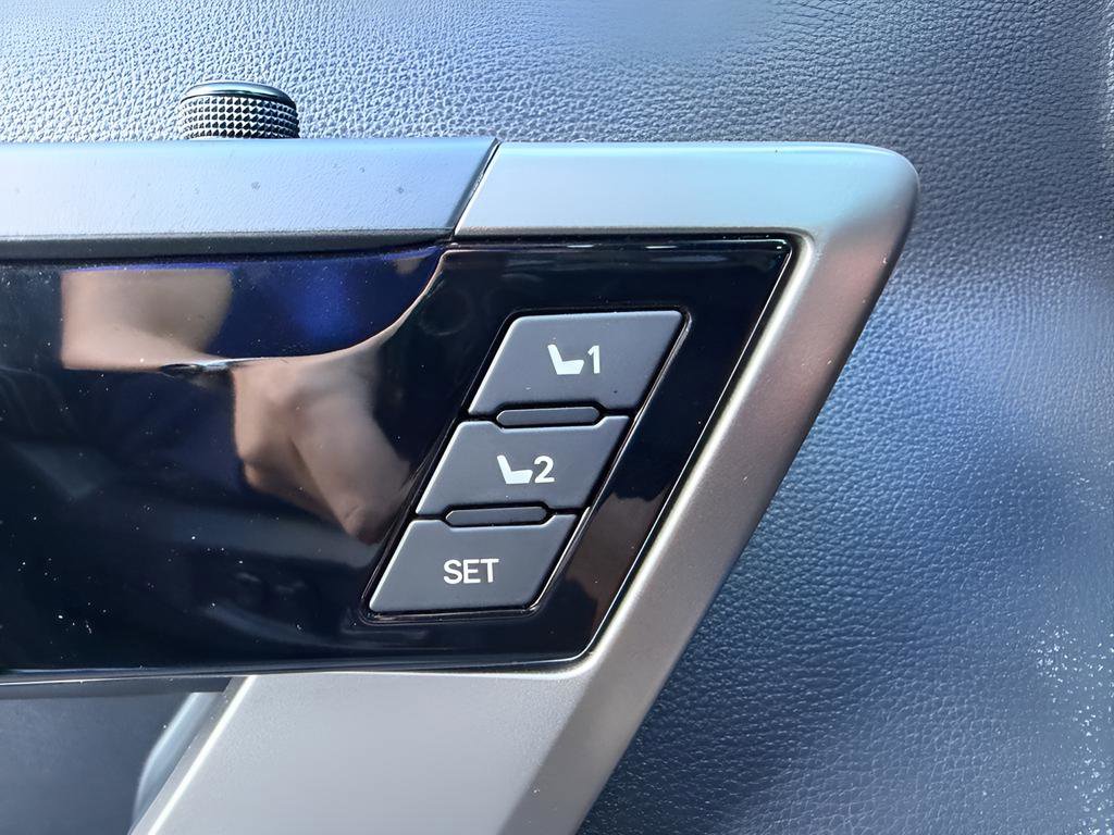 Used 2026 Toyota Tundra Limited w/ TRD Off-Road Package image 16