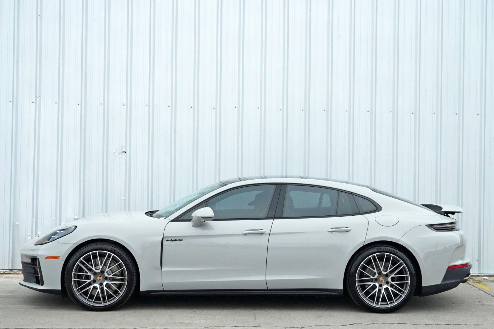 Used 2025 Porsche Panamera 4S image 52