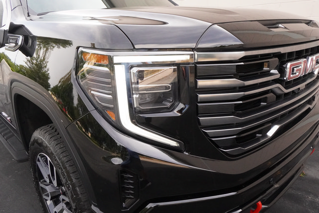 Used 2026 GMC Sierra 1500 AT4 w/ AT4 Premium Package AWD/4WD image 33