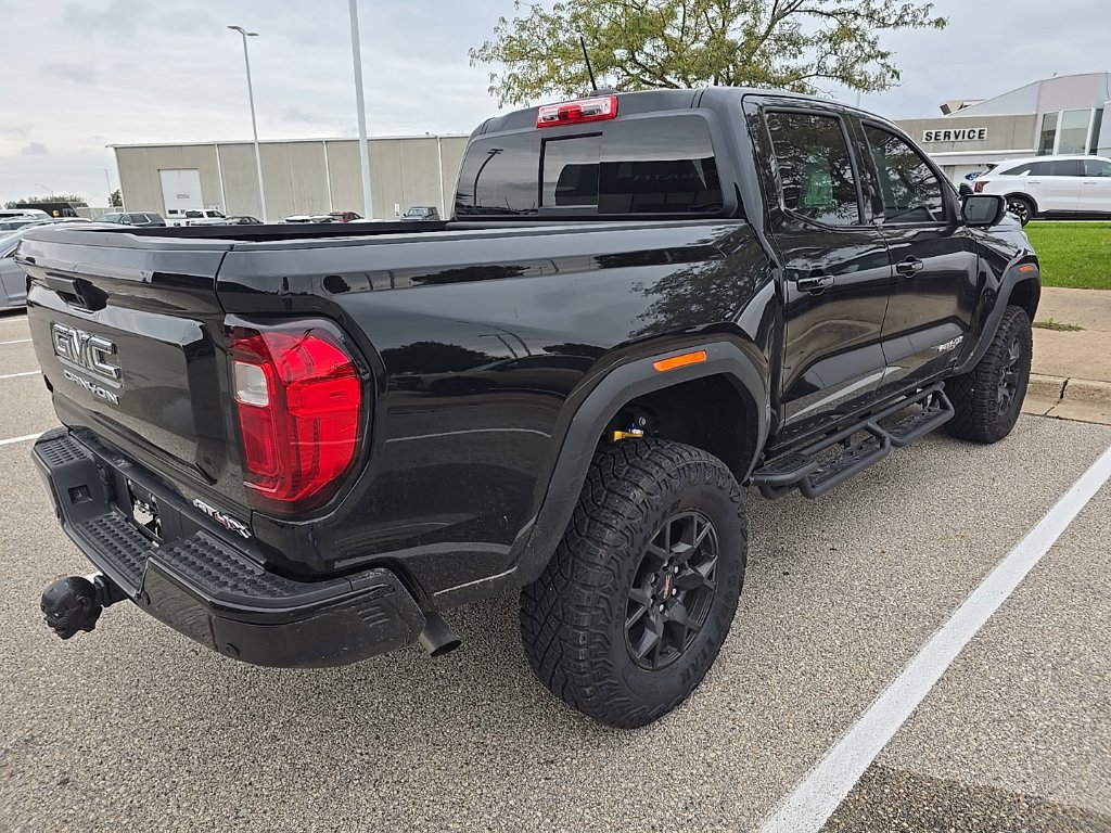 Used 2024 GMC Canyon AT4X AWD/4WD image 7