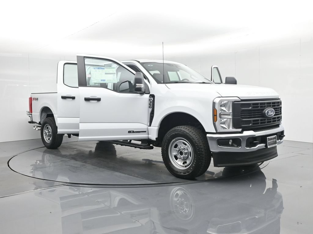 New 2026 Ford F350 XL w/ FX4 Off-Road Package AWD/4WD image 32