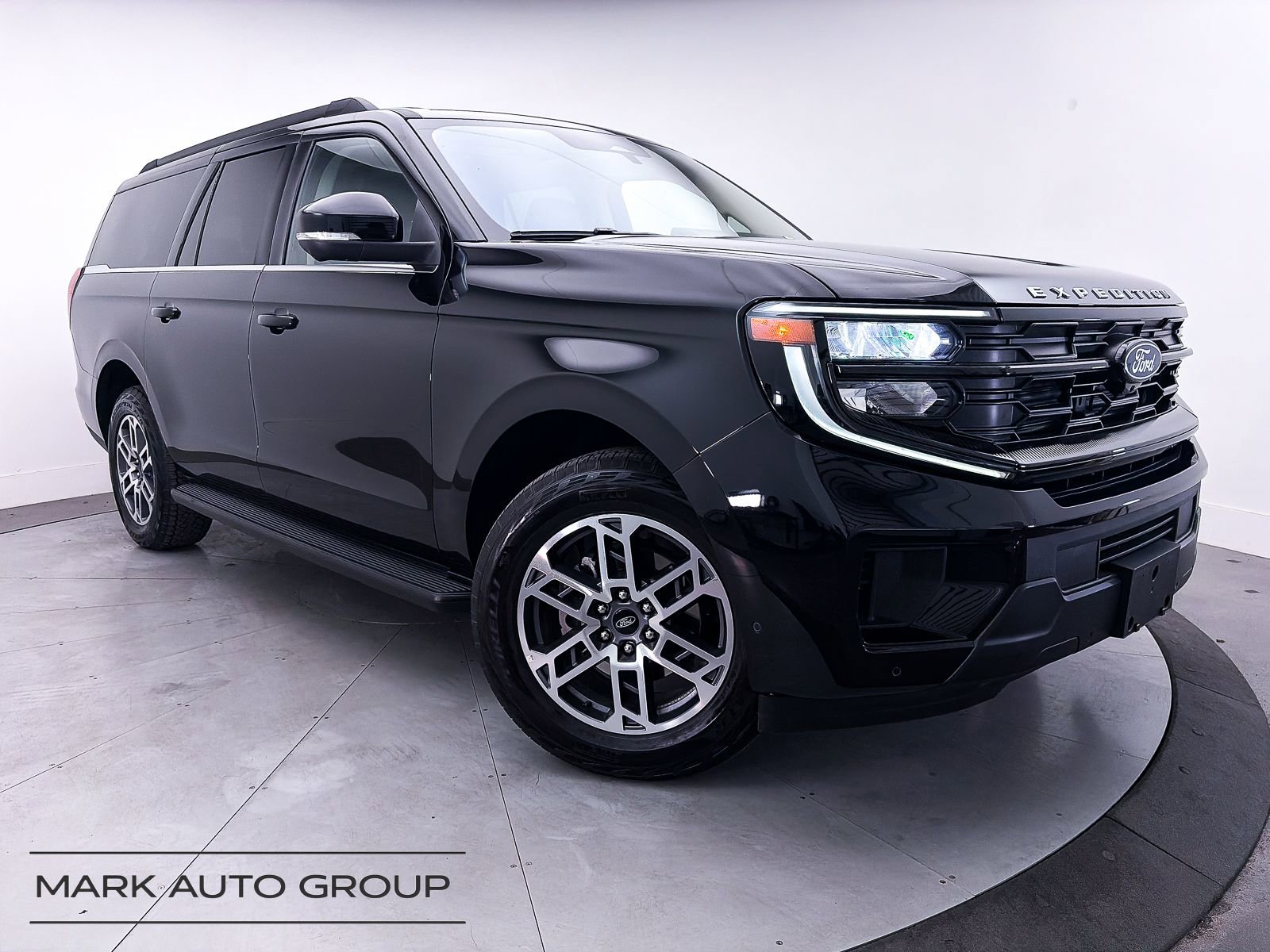 Used 2025 Ford Expedition Max Active AWD/4WD video 1