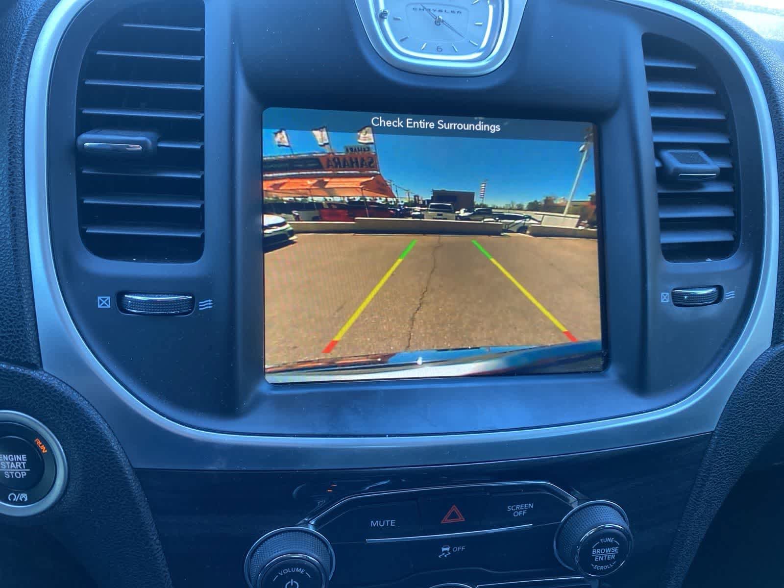 Used 2019 Chrysler 300 Touring RWD image 15