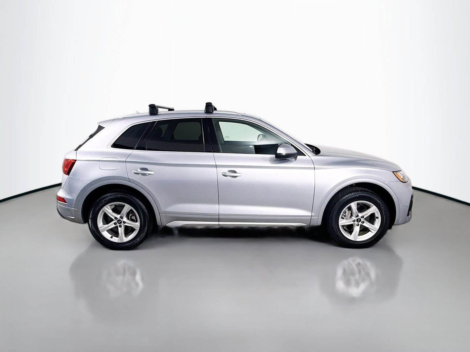 Certified 2023 Audi Q5 Premium Plus w/ Convenience Package AWD/4WD image 8