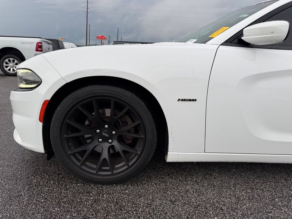 Used 2018 Dodge Charger R/T RWD image 21