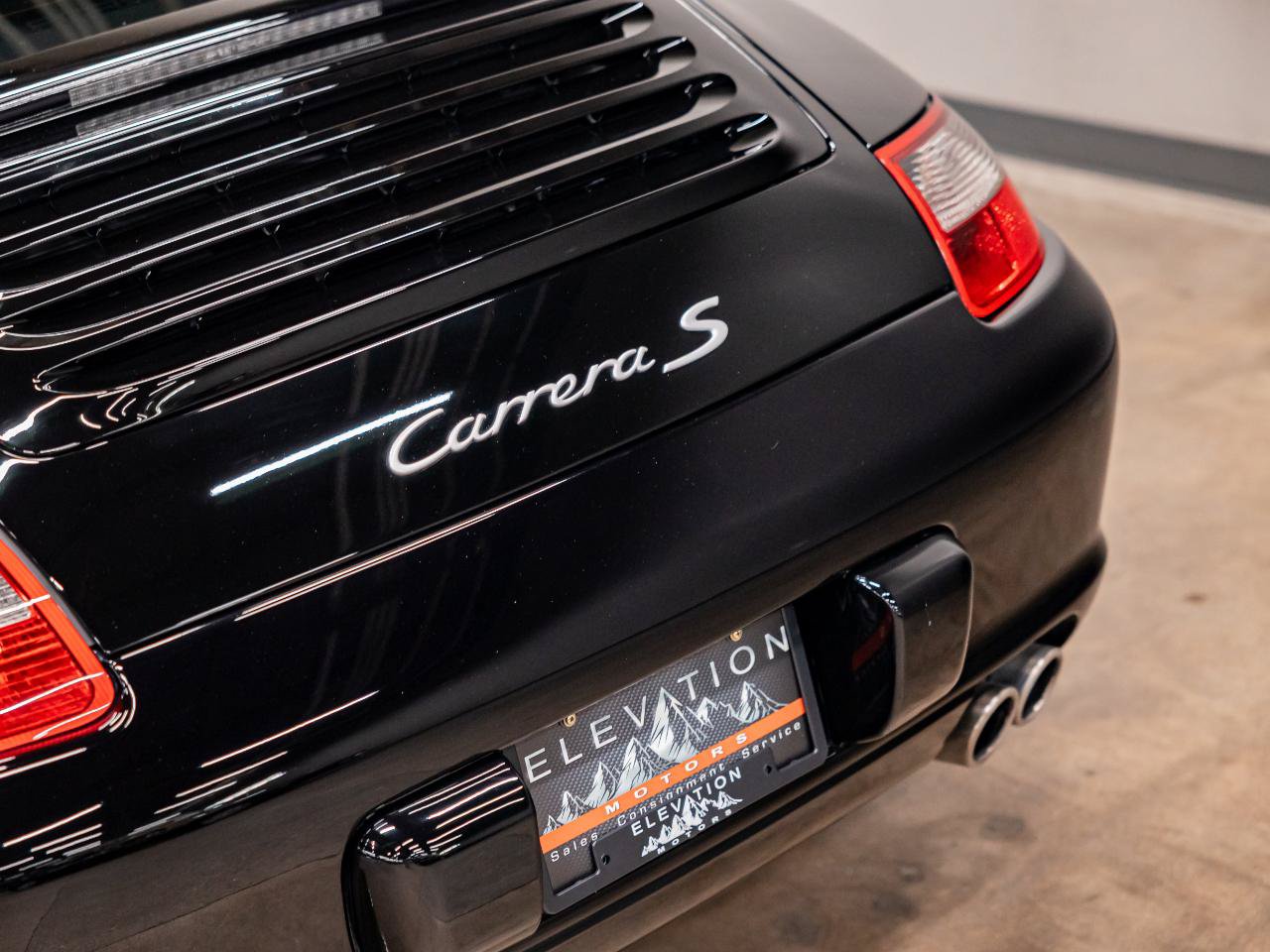 Used 2005 Porsche 911 Carrera S RWD image 35