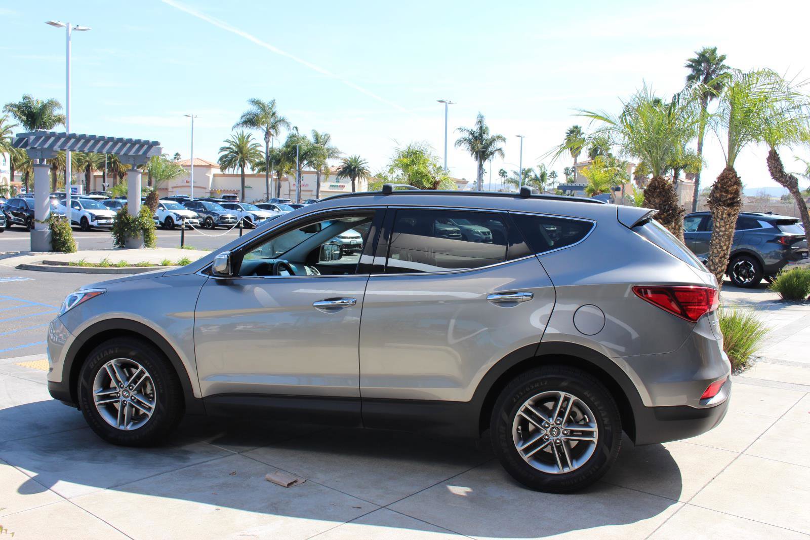 Used 2018 Hyundai Santa Fe Sport w/ 2.4L Value Package 02 image 6