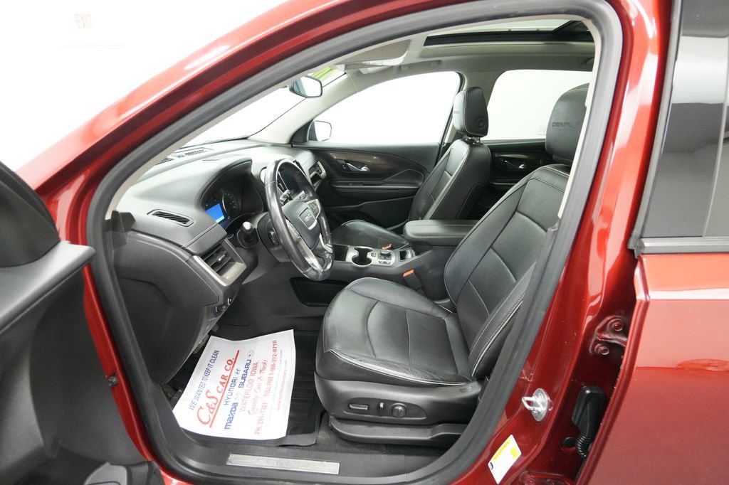 Used 2020 GMC Terrain Denali w/ Denali Premium Package AWD/4WD image 16