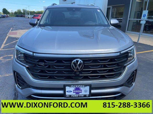 New 2025 Volkswagen Atlas SEL Premium R-Line image 2