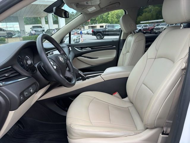 Used 2019 Buick Enclave Essence image 11