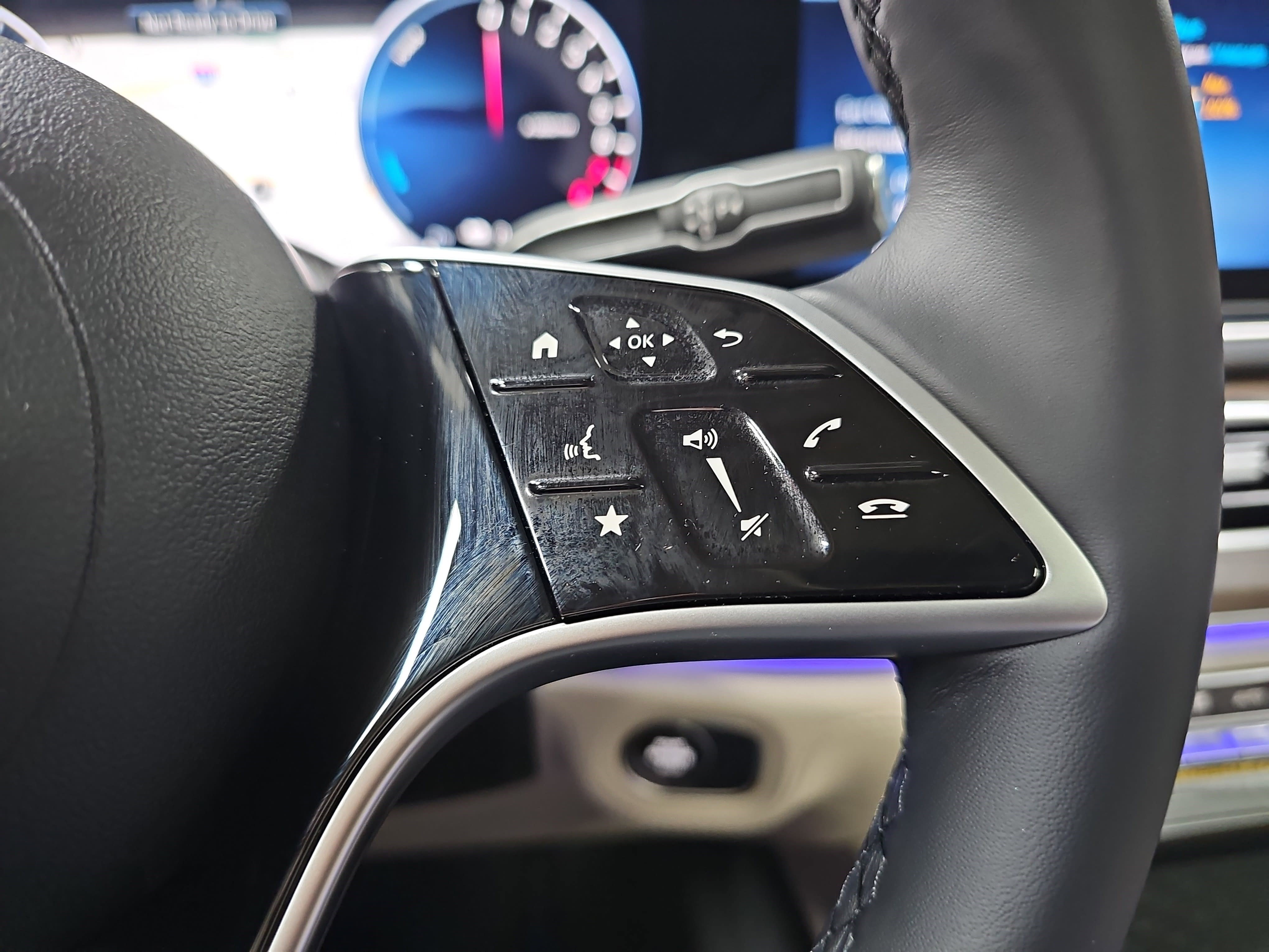 New 2026 Mercedes-Benz GLE 450e 4MATIC image 19