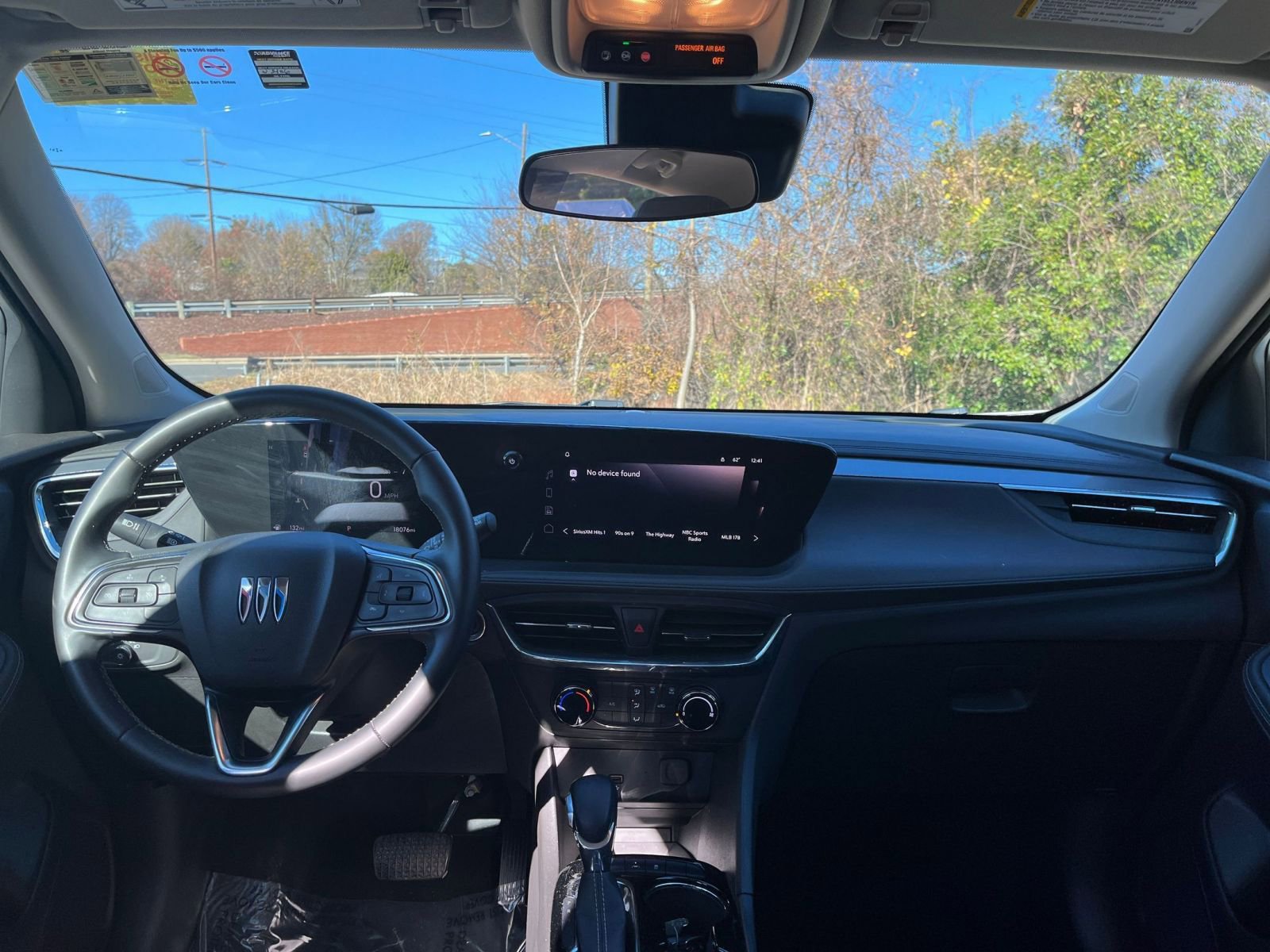 Used 2025 Buick Encore GX Preferred image 28