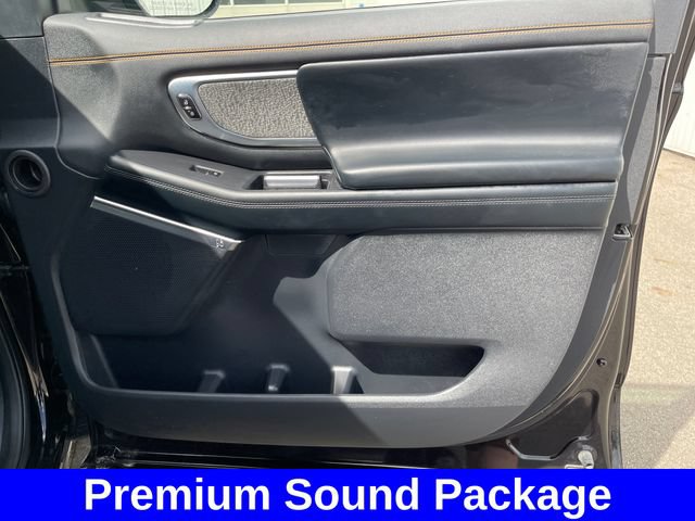 Used 2025 Ford Expedition Tremor AWD/4WD image 39