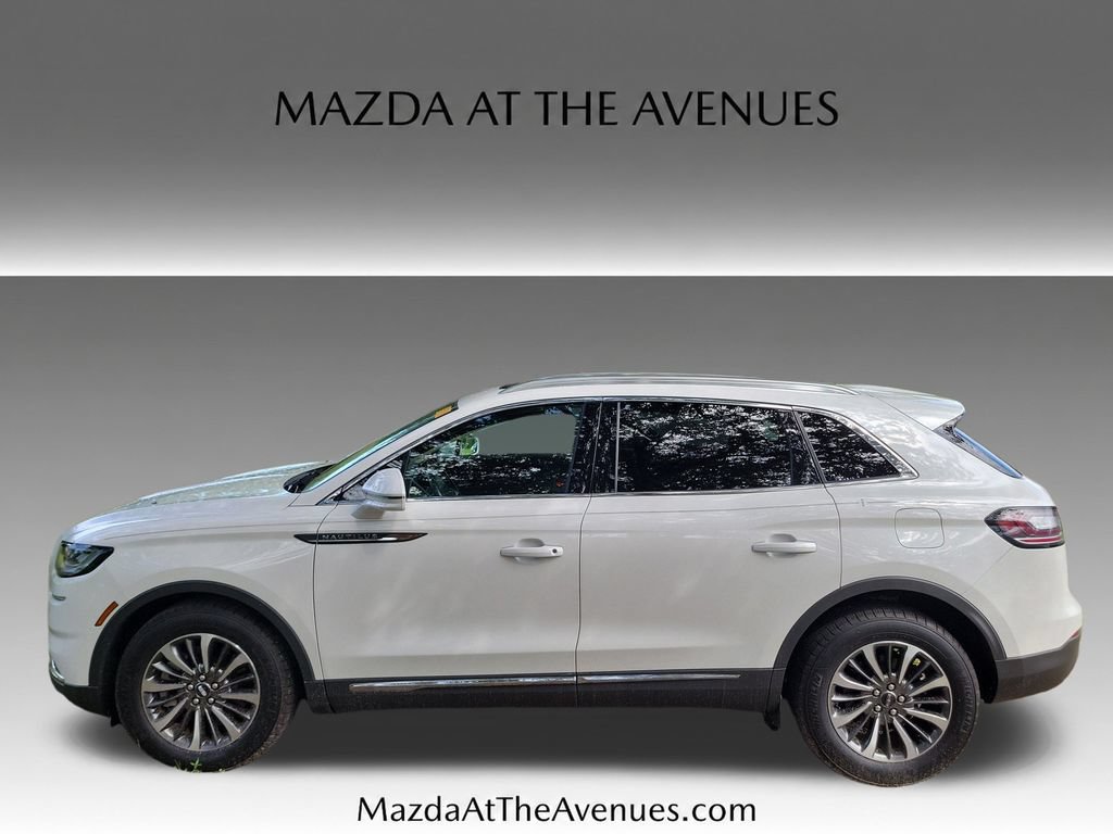 Used 2023 Lincoln Nautilus Reserve FWD image 22