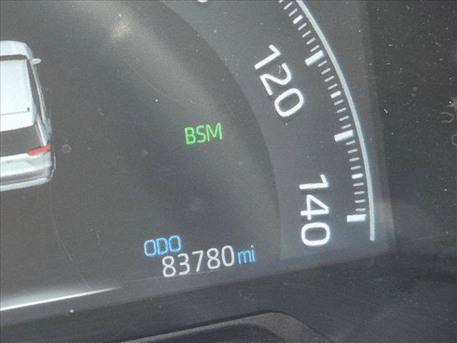 Used 2020 Toyota RAV4 Limited FWD image 7