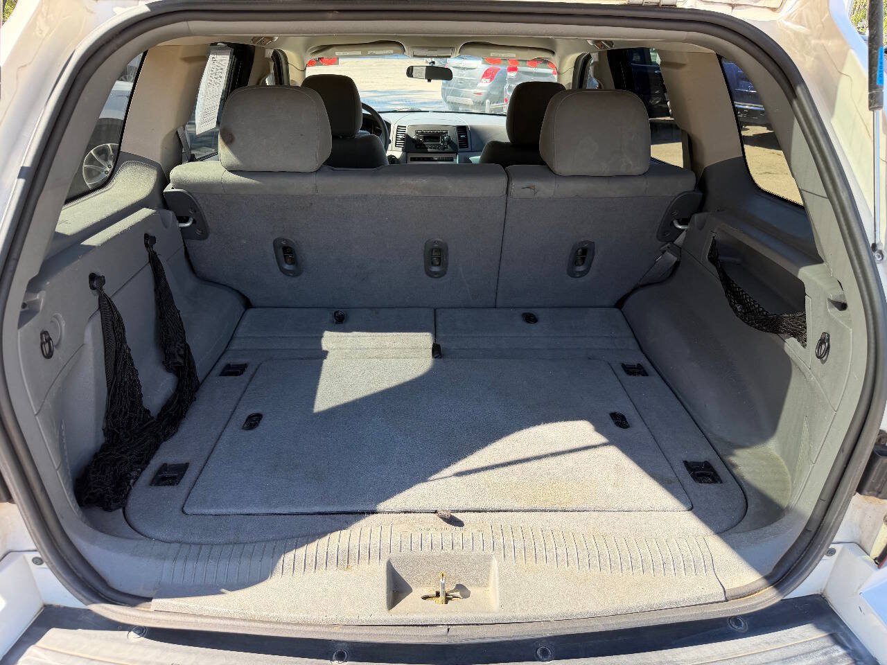 Used 2005 Jeep Grand Cherokee Laredo w/ Cargo Convenience Group AWD/4WD image 13